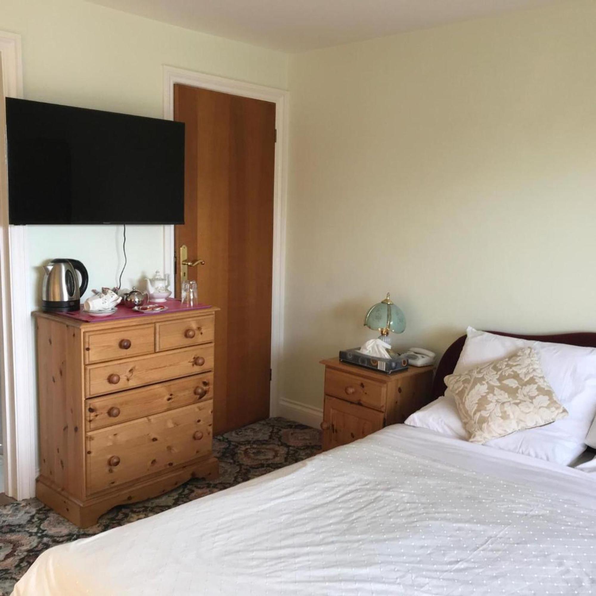 Room In Guest Room - Orchard Manor, Fore Street, Probus Truro Bagian luar foto