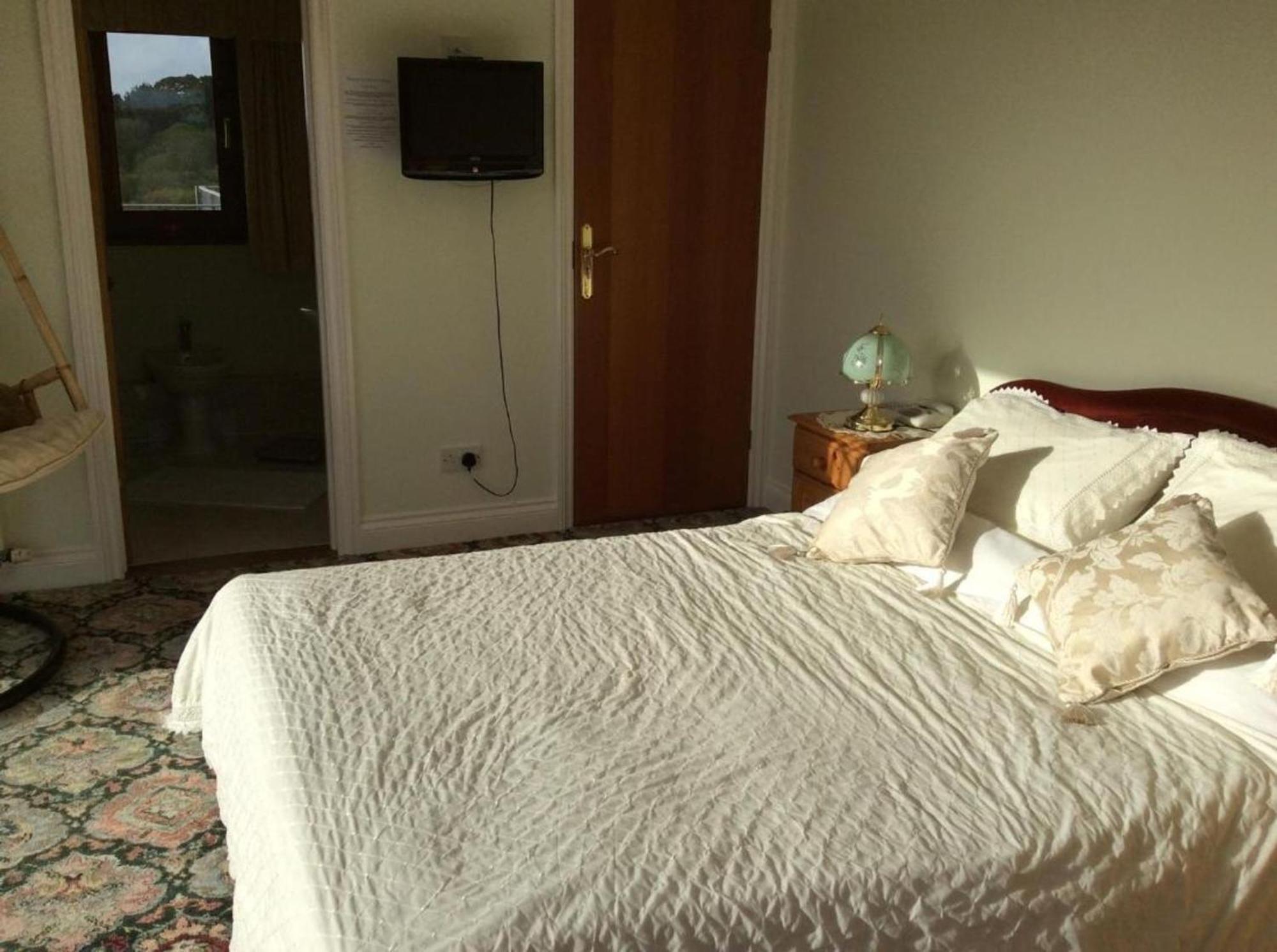 Room In Guest Room - Orchard Manor, Fore Street, Probus Truro Bagian luar foto